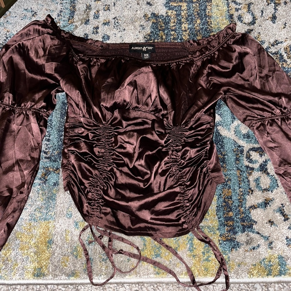 Xs Brown Blouse. Only wore once.